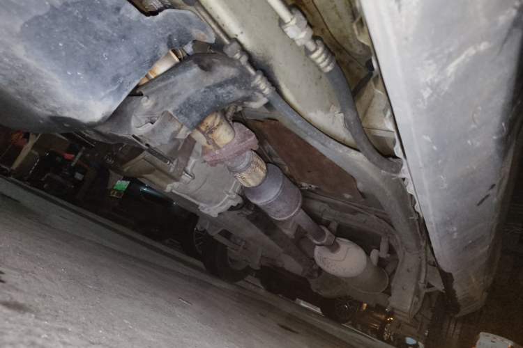 Used Wuling Rongguang 2011 1.2L Standard Version Chassis Front Left