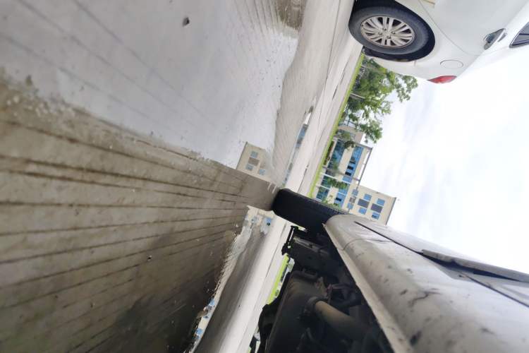 Used Wuling Rongguang 2011 1.2L Base Version Chassis Front Right