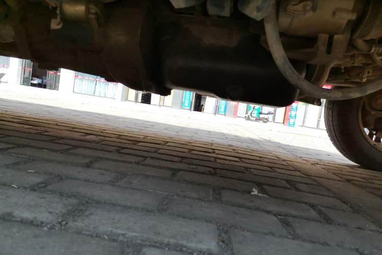 Used Wuling Rongguang 2011 1.2L Standard Version Chassis Front Right