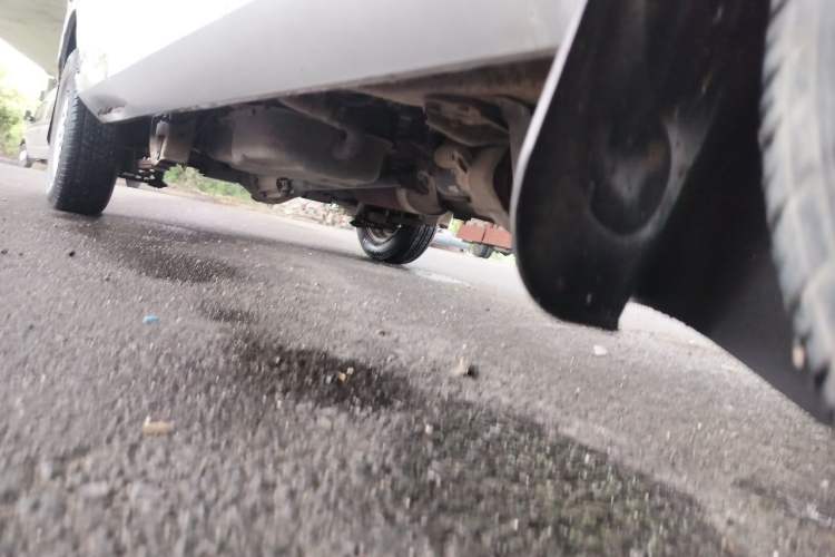 Used Wuling Rongguang 2011 1.2L Comfort Model Chassis Front Right