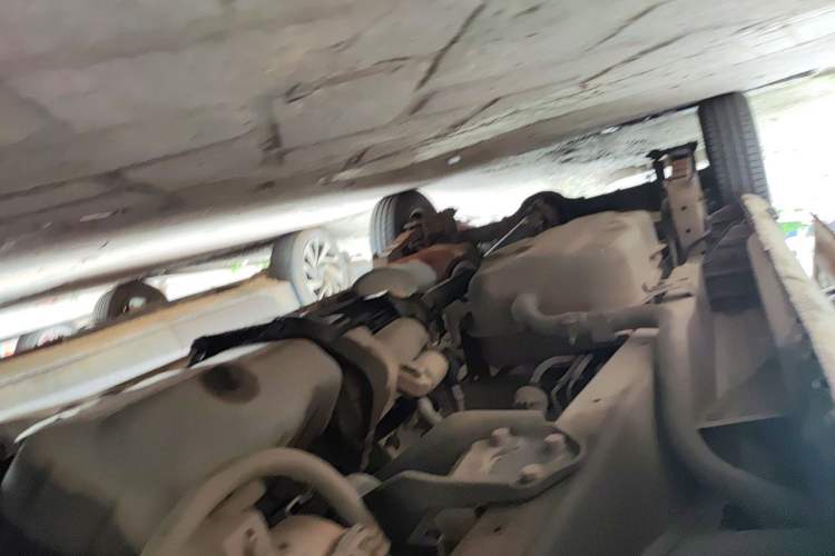 Used Wuling Rongguang 2011 1.2L Base Version Chassis Front Right