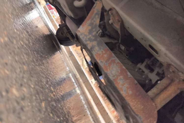 Used Wuling Rongguang 2011 1.2L Base Version Chassis Front Right