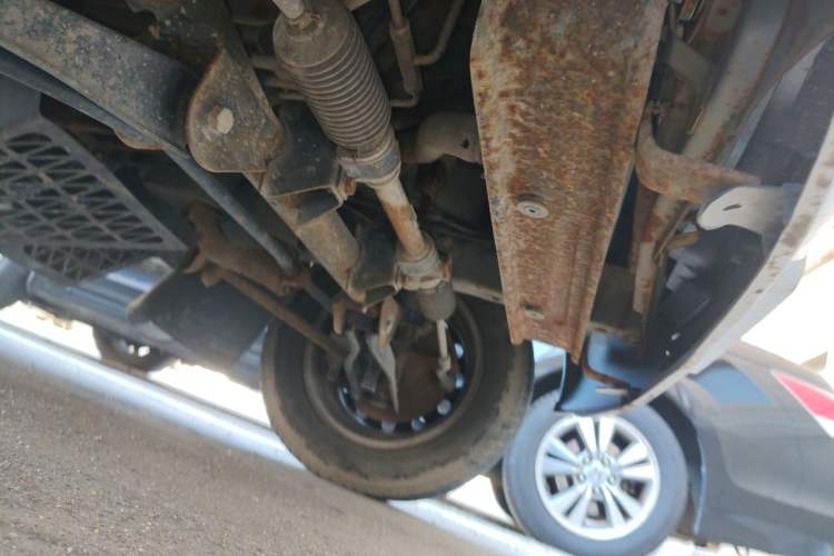 Used Wuling Rongguang 2011 1.5L Base Version Chassis Front Right