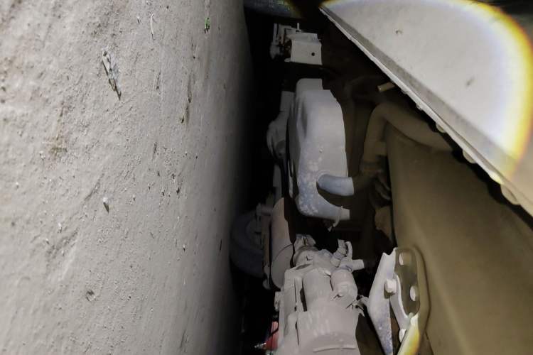 Used Wuling Rongguang 2011 1.2L Standard Version Chassis Front Right