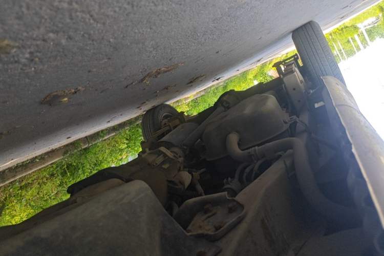 Used Wuling Rongguang 2011 1.2L Standard Version Chassis Front Right