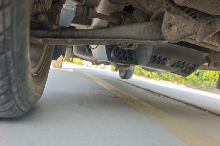 Used Wuling Rongguang 2011 1.2L Comfort Model Chassis Front Right