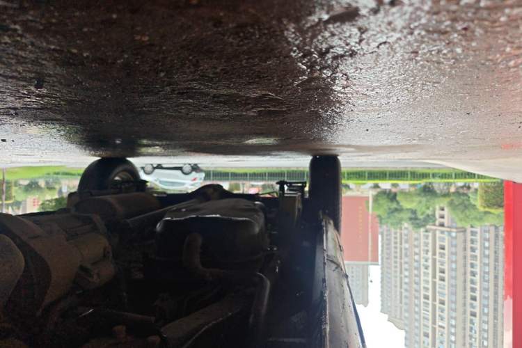Used Wuling Rongguang 2011 1.2L Standard Version Chassis Front Right