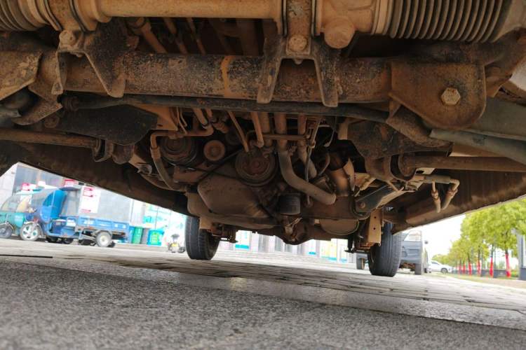 Used Wuling Rongguang 2011 1.2L Comfort Model Chassis Front