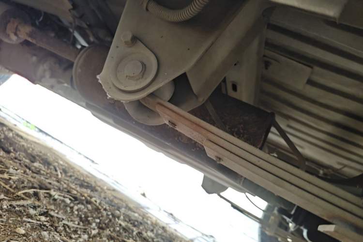 Used Wuling Rongguang 2011 1.2L Base Version Chassis Rear Left
