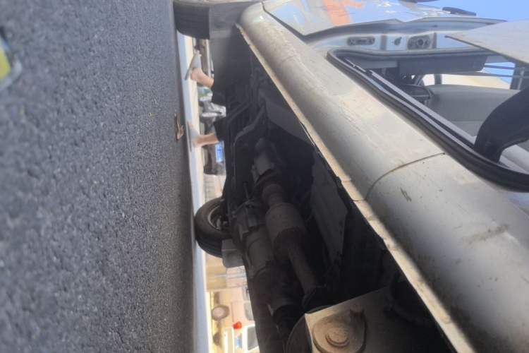 Used Wuling Rongguang 2011 1.2L Base Version Chassis Rear Left