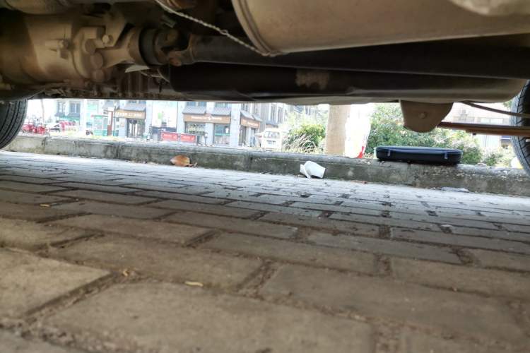 Used Wuling Rongguang 2011 1.2L Standard Version Chassis Rear Left
