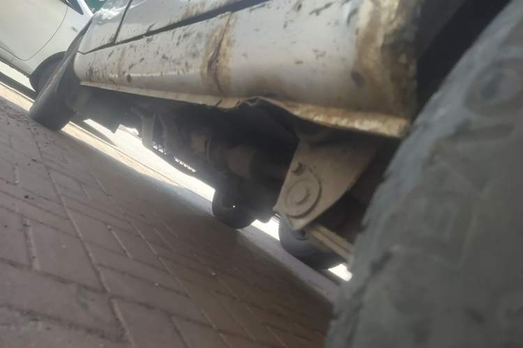 Used Wuling Rongguang 2011 1.2L Base Version Chassis Rear Left