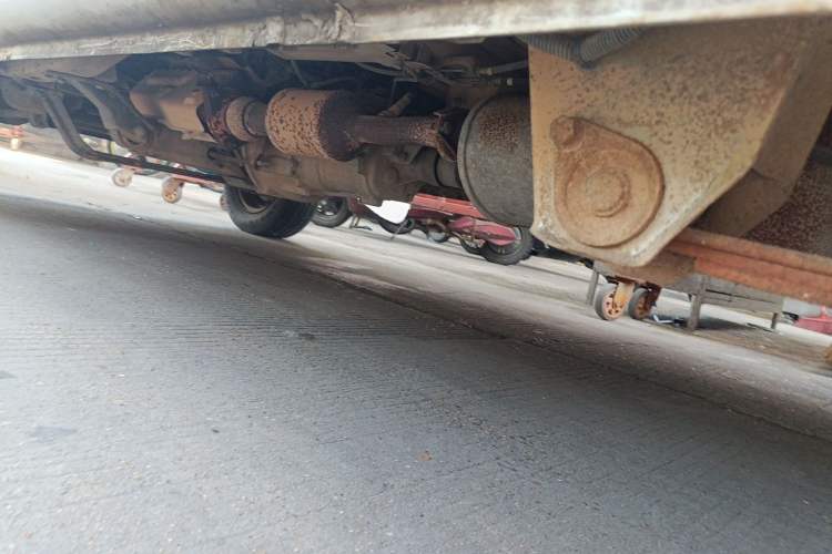 Used Wuling Rongguang 2011 1.2L Base Version Chassis Rear Left