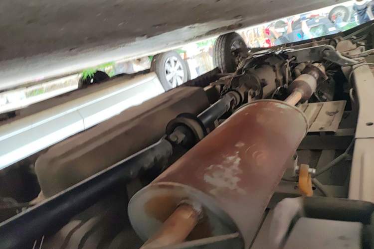 Used Wuling Rongguang 2011 1.2L Base Version Chassis Rear Left
