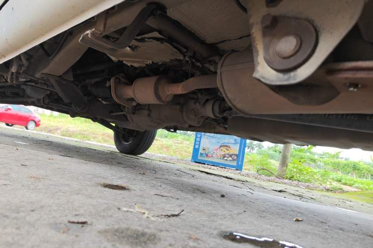 Used Wuling Rongguang 2011 1.2L Standard Version Chassis Rear Left