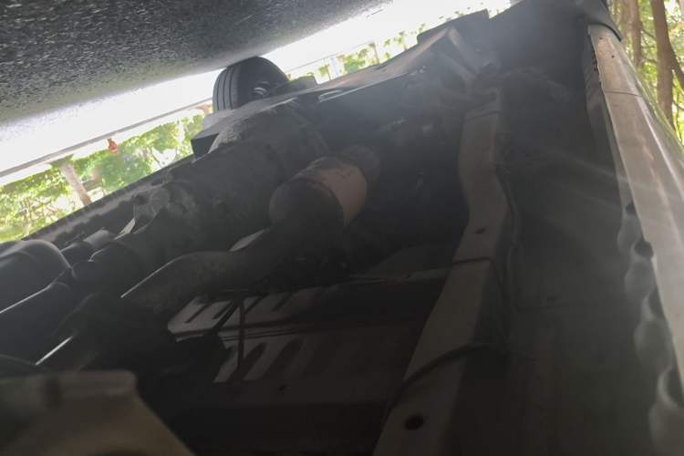 Used Wuling Rongguang  Chassis Rear Left