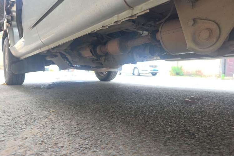 Used Wuling Rongguang 2011 1.2L Base Version Chassis Rear Left