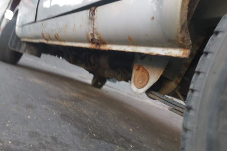 Used Wuling Rongguang 2011 1.2L Base Version Chassis Rear Left