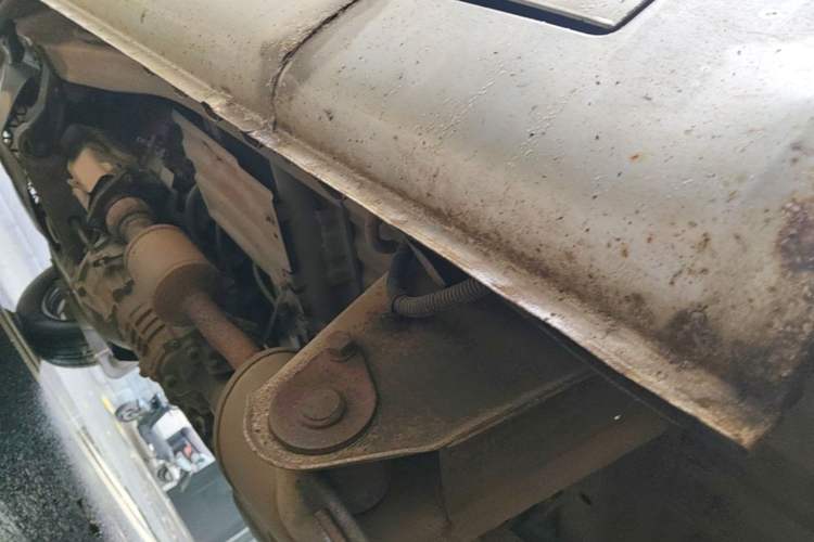 Used Wuling Rongguang 2011 1.2L Base Version Chassis Rear Left