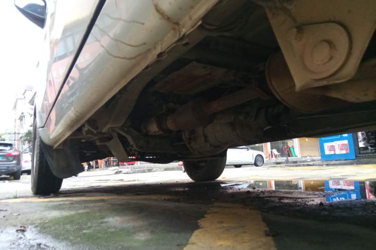 Used Wuling Rongguang 2011 1.2L Base Version Chassis Rear Left