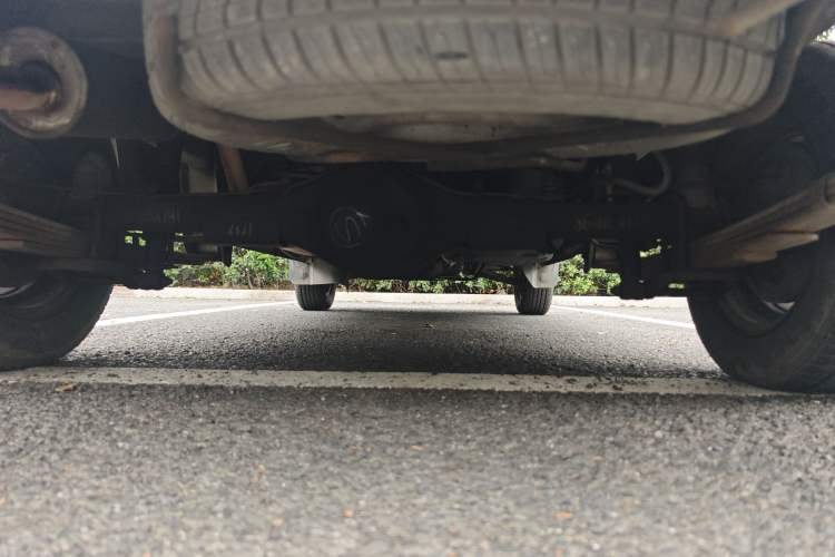 Used Wuling Rongguang 2011 1.2L Base Version Chassis Rear