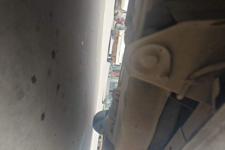 Used Wuling Rongguang 2011 1.2L Base Version Chassis Rear Right