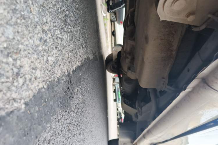 Used Wuling Rongguang 2011 1.2L Base Version Chassis Rear Right