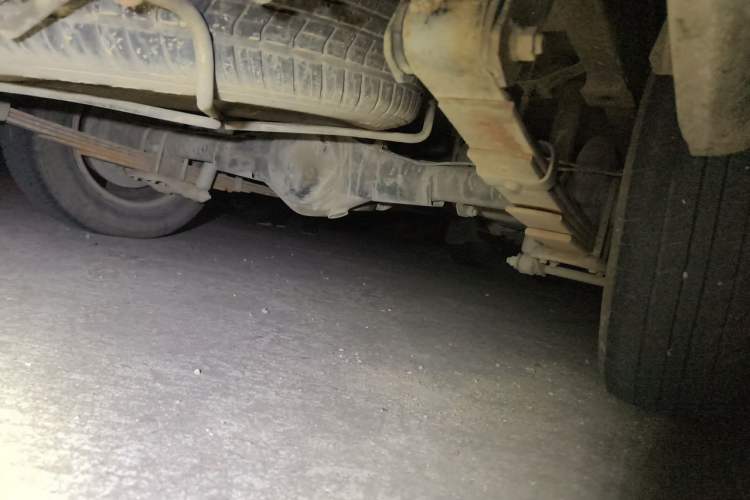 Used Wuling Rongguang 2011 1.2L Base Version Chassis Rear Right
