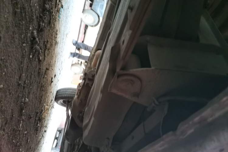 Used Wuling Rongguang 2011 1.2L Base Version Chassis Rear Right