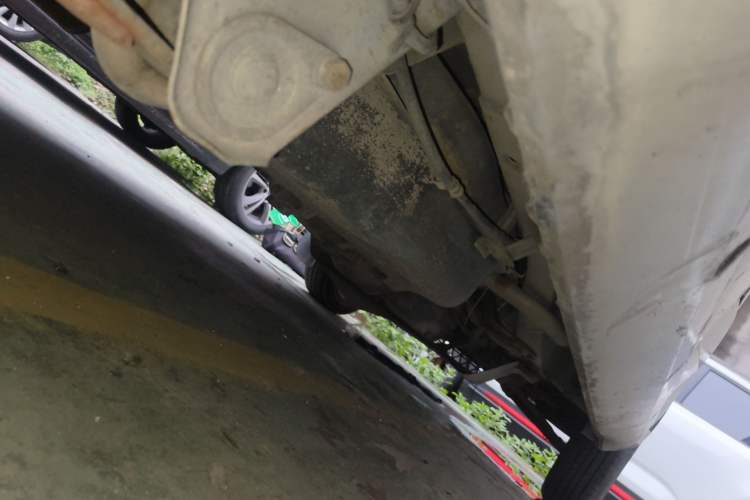 Used Wuling Rongguang 2011 1.2L Comfort Model Chassis Rear Right
