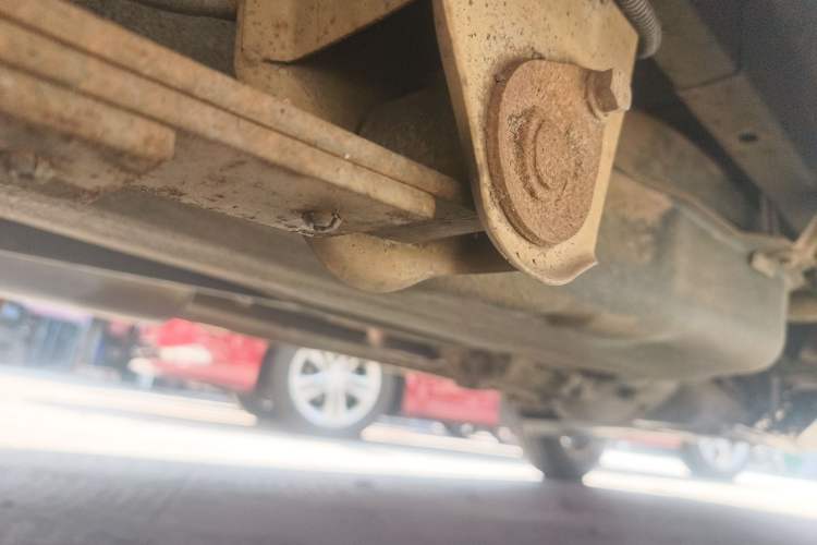 Used Wuling Rongguang 2011 1.2L Base Version Chassis Rear Right