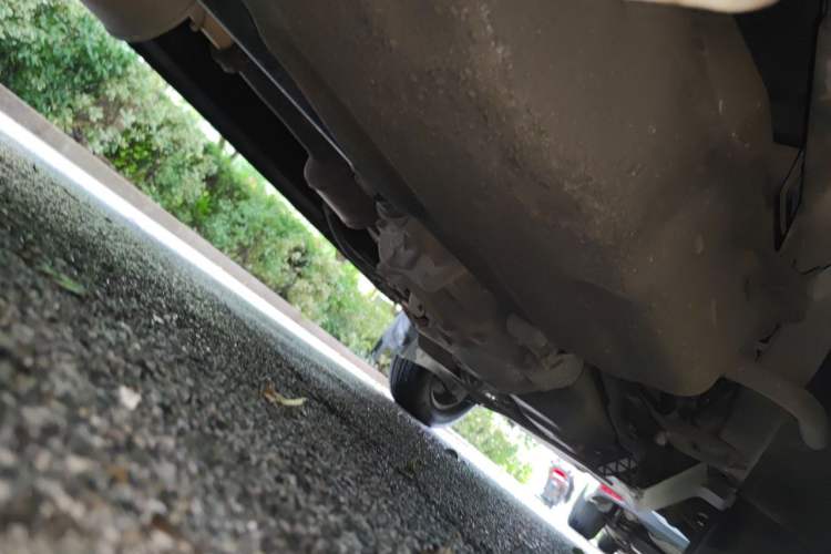 Used Wuling Rongguang 2011 1.2L Base Version Chassis Rear Right
