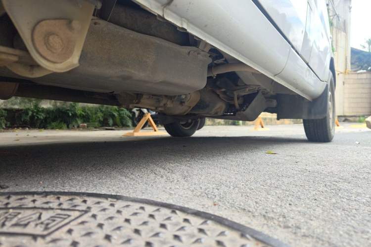 Used Wuling Rongguang 2011 1.2L Base Version Chassis Rear Right