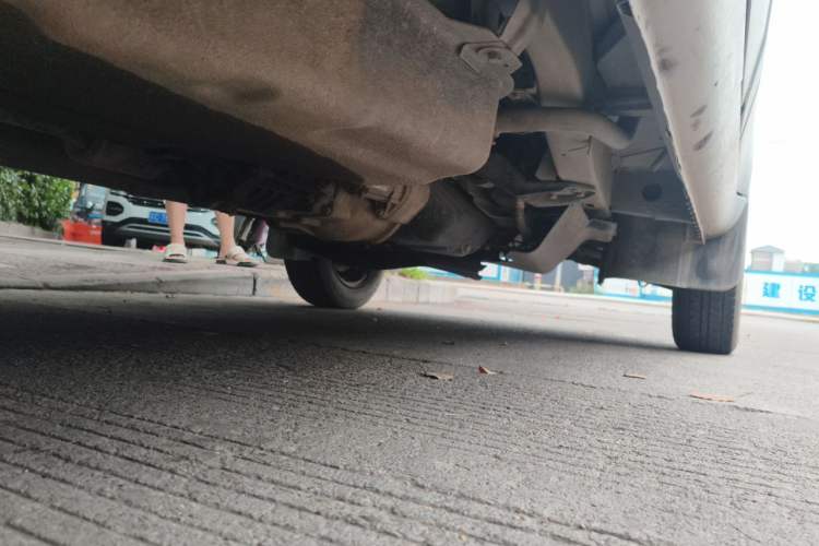 Used Wuling Rongguang 2011 1.2L Base Version Chassis Rear Right