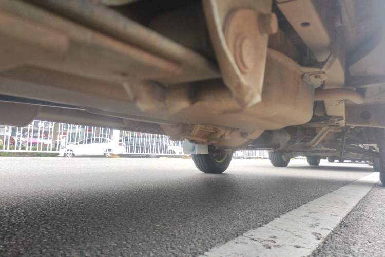 Used Wuling Rongguang 2011 1.2L Standard Version Chassis Rear Right
