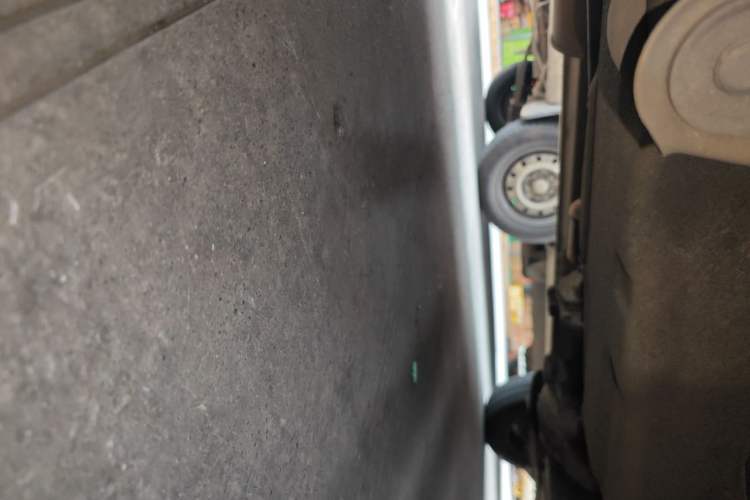 Used Wuling Rongguang 2011 1.2L Standard Version Chassis Rear Right