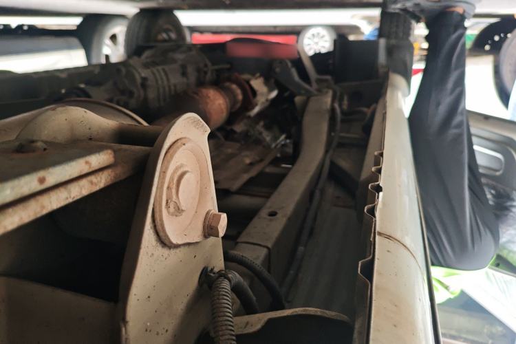 Used Wuling Rongguang 2011 1.2L Base Version Chassis Rear Right