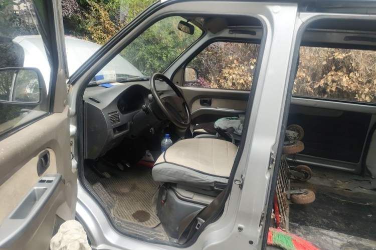 Used Wuling Rongguang 2011 1.2L Base Version Driver Seat