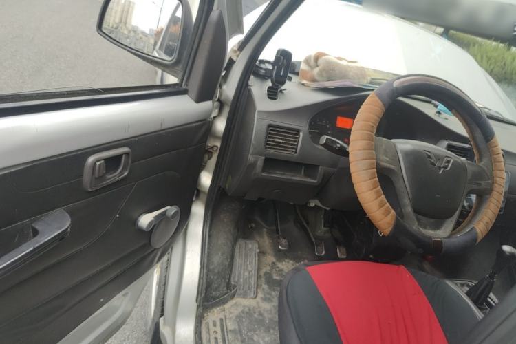 Used Wuling Rongguang 2011 1.2L Base Version Driver Seat