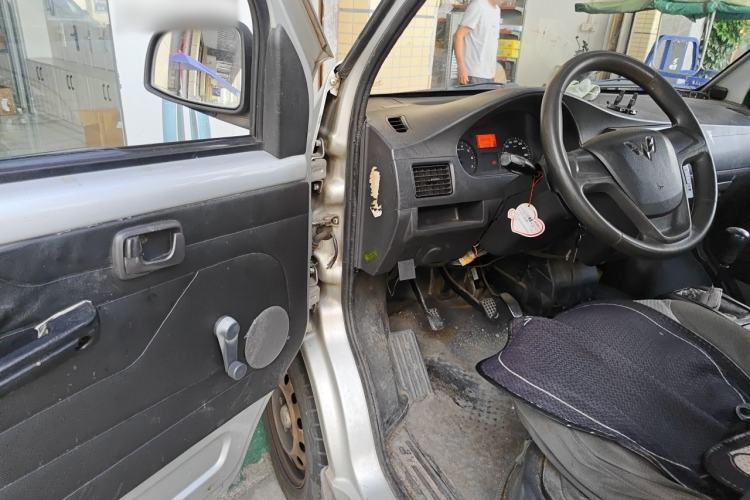 Used Wuling Rongguang 2011 1.2L Base Version Driver Seat