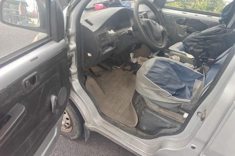 Used Wuling Rongguang 2011 1.2L Base Version Driver Seat