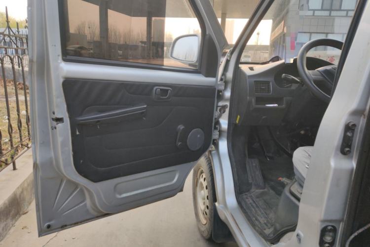 Used Wuling Rongguang 2011 1.2L Base Version Driver Seat
