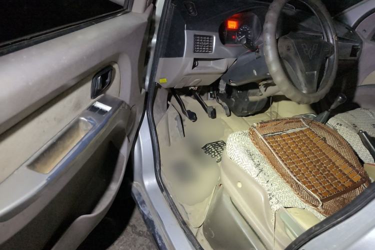 Used Wuling Rongguang 2011 1.2L Base Version Driver Seat