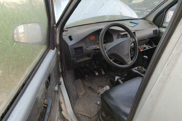 Used Wuling Rongguang 2011 1.2L Base Version Driver Seat