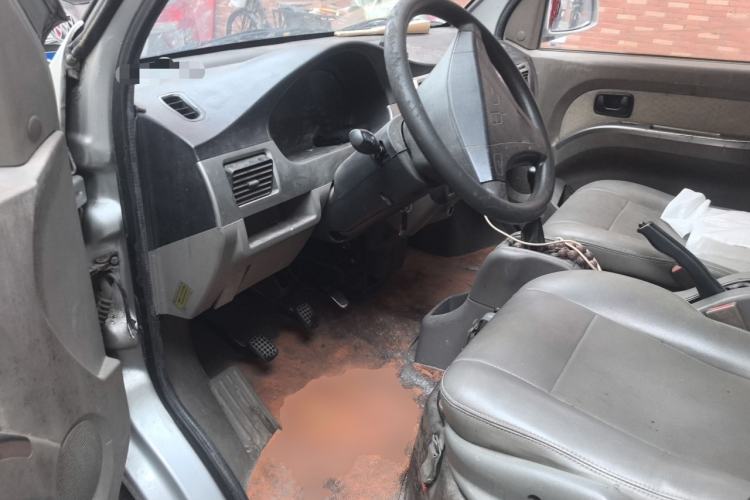 Used Wuling Rongguang 2011 1.2L Comfort Model Driver Seat