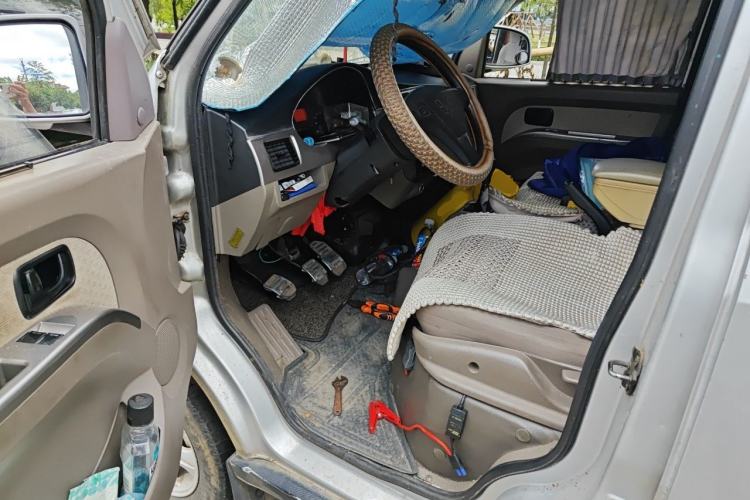 Used Wuling Rongguang 2011 1.5L Base Version Driver Seat