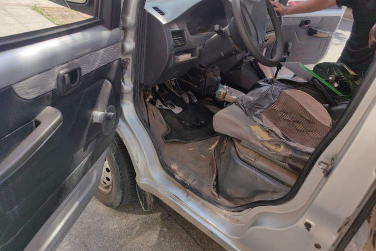 Used Wuling Rongguang 2011 1.2L Base Version Driver Seat