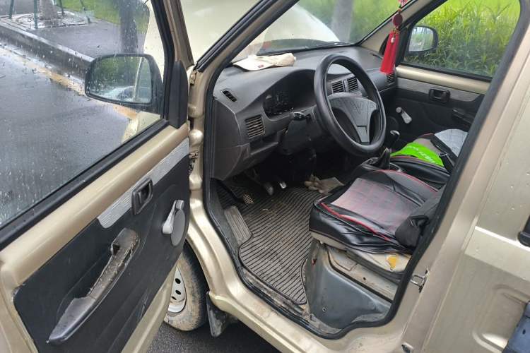 Used Wuling Rongguang 2011 1.2L Base Version Driver Seat