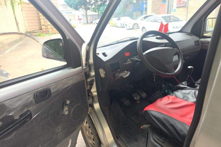 Used Wuling Rongguang 2011 1.2L Base Version Driver Seat