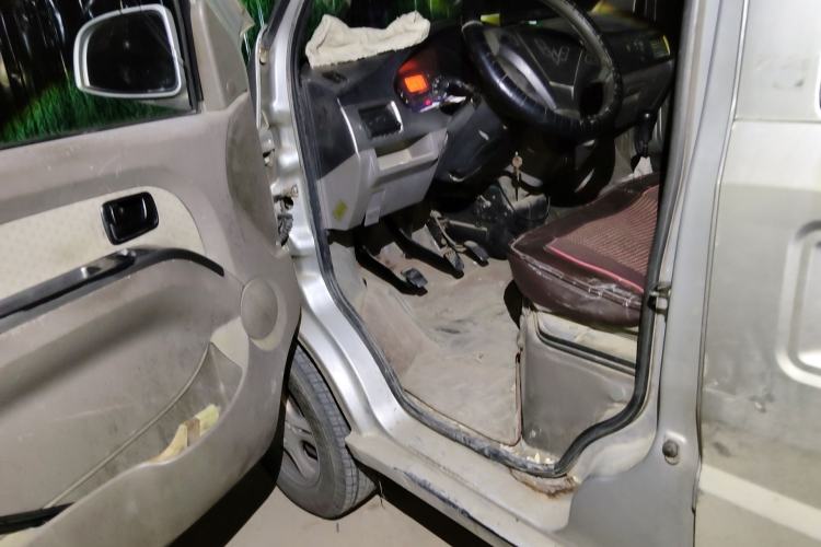 Used Wuling Rongguang 2011 1.2L Standard Version Driver Seat